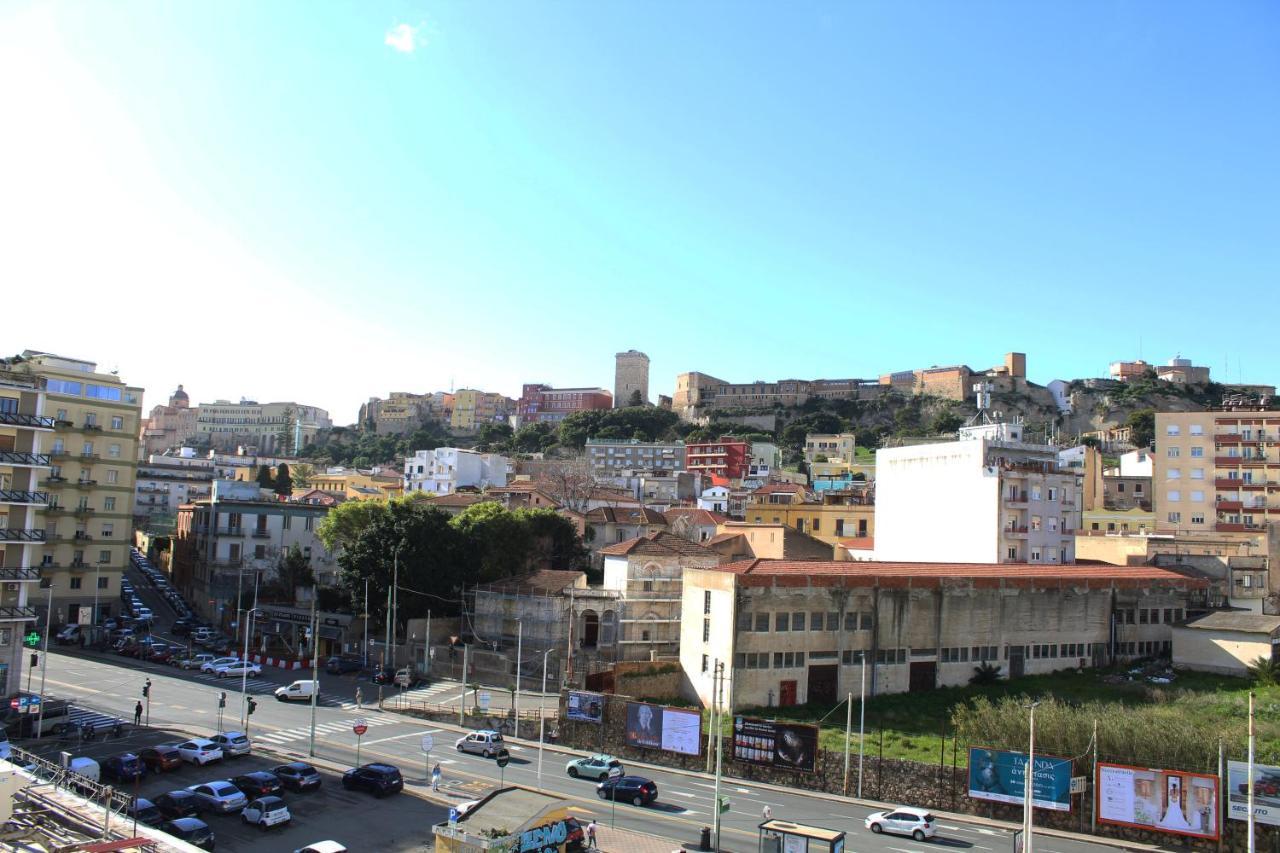 Luxuryhouse Boboetto Apartman Cagliari Kültér fotó